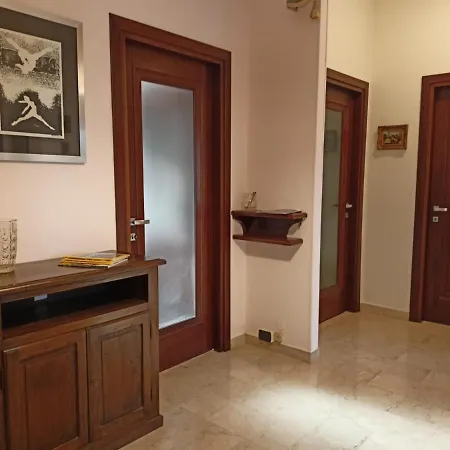 Casa Caty بينيرولو