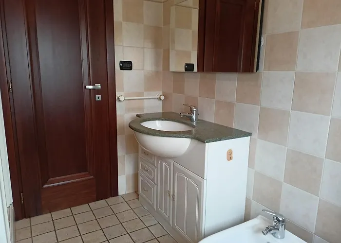 شقة Casa Caty بينيرولو